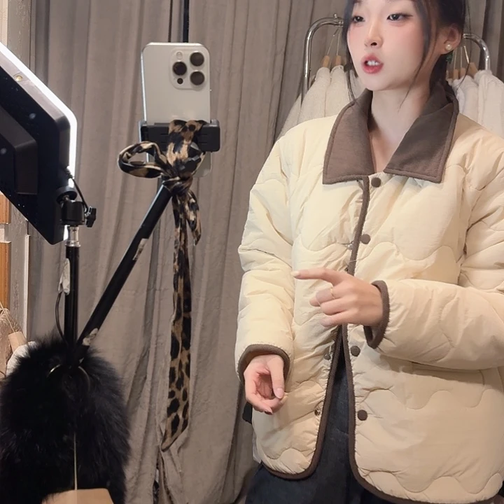全新无暇奶咖色棉服s码