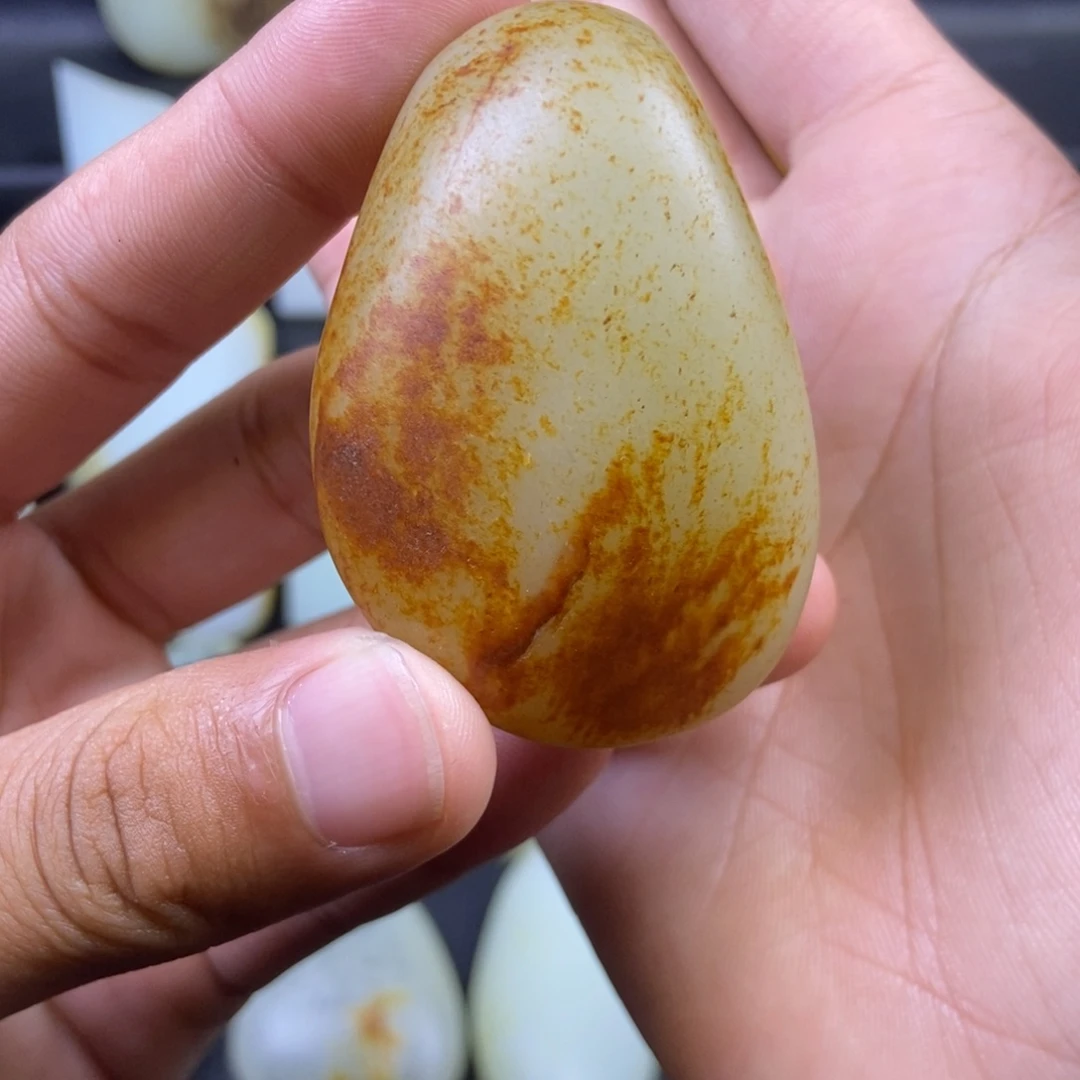 北***A定制和田玉未镶嵌吊坠