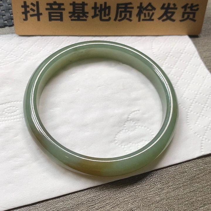 颈饰未镶嵌和田玉56.7圈