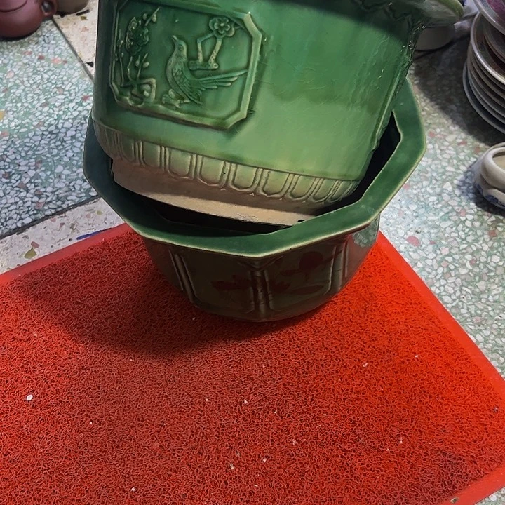 李*。。。。。。。。。。。。。。。。