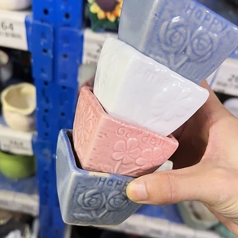 4个随机颜色267---