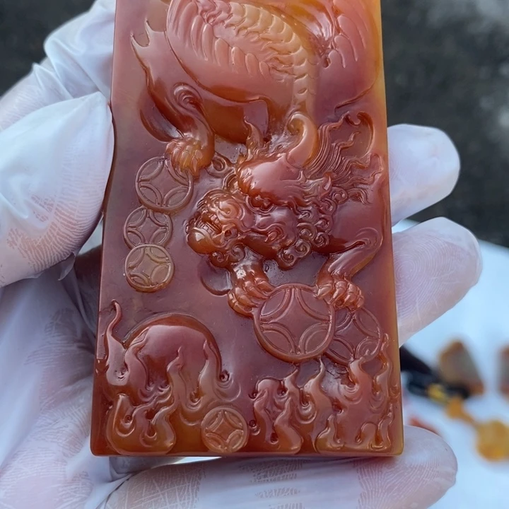 石英质玉（黄龙玉）未镶嵌挂件