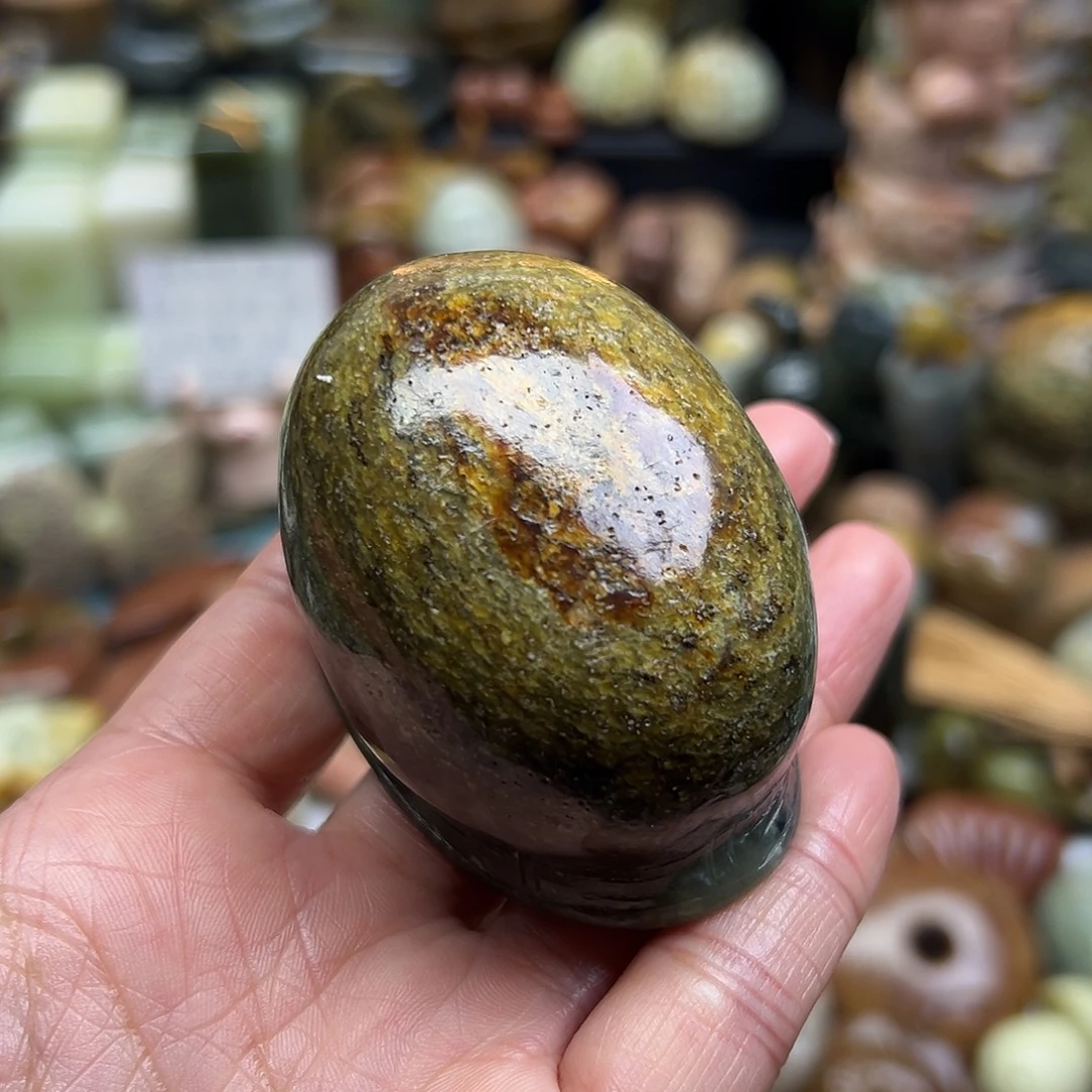 岫岩河磨玉（透闪石质玉）未镶嵌颈饰河磨玉大富甲