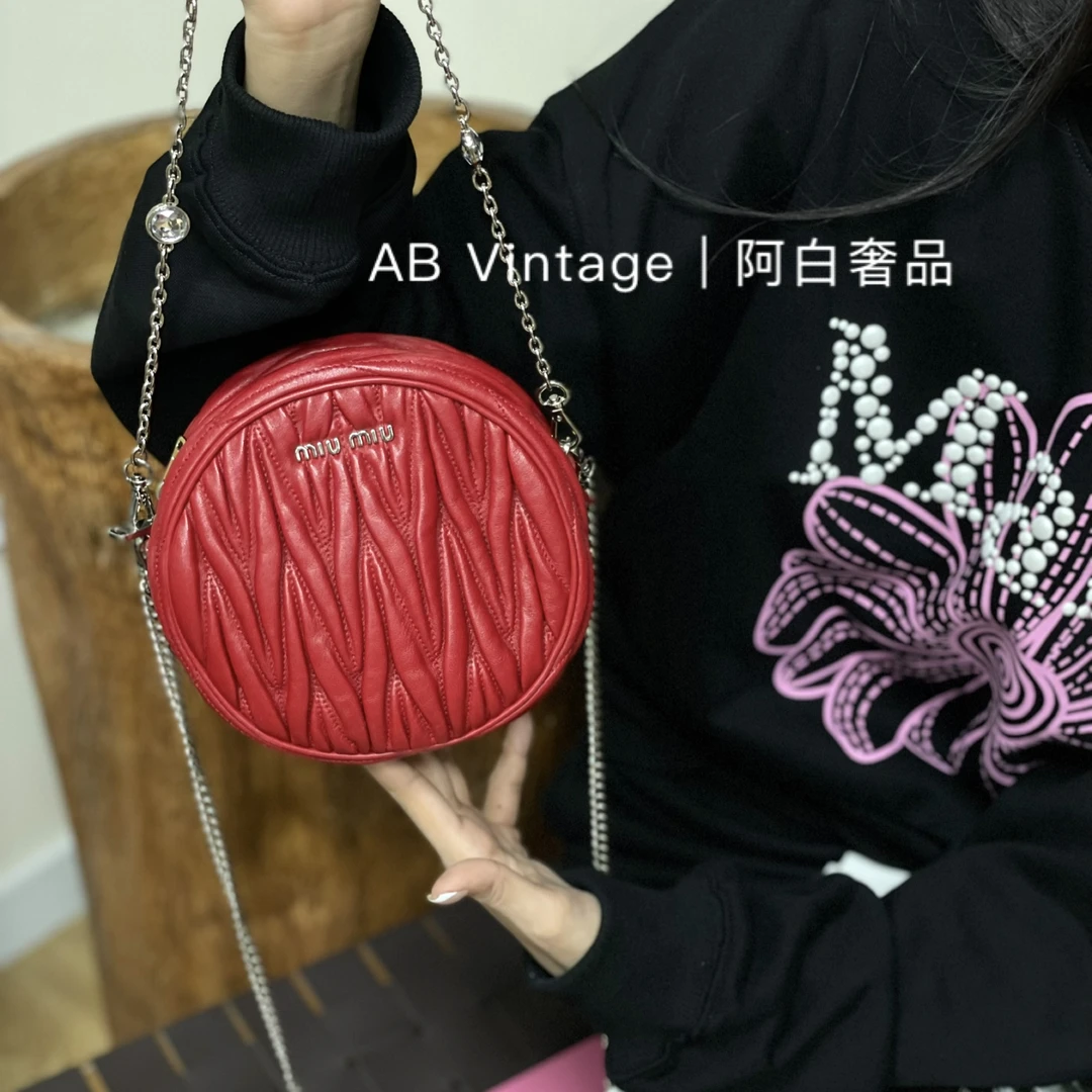 95新 MIU MIU/缪缪 阿白奢品/缪缪 红色圆饼包