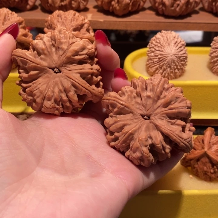 山***逢吊坠文玩核桃官帽