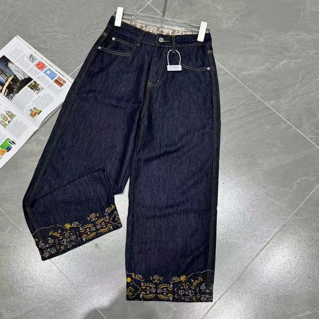 Manmi 民族风刺绣复古水洗牛仔八分裤  7602