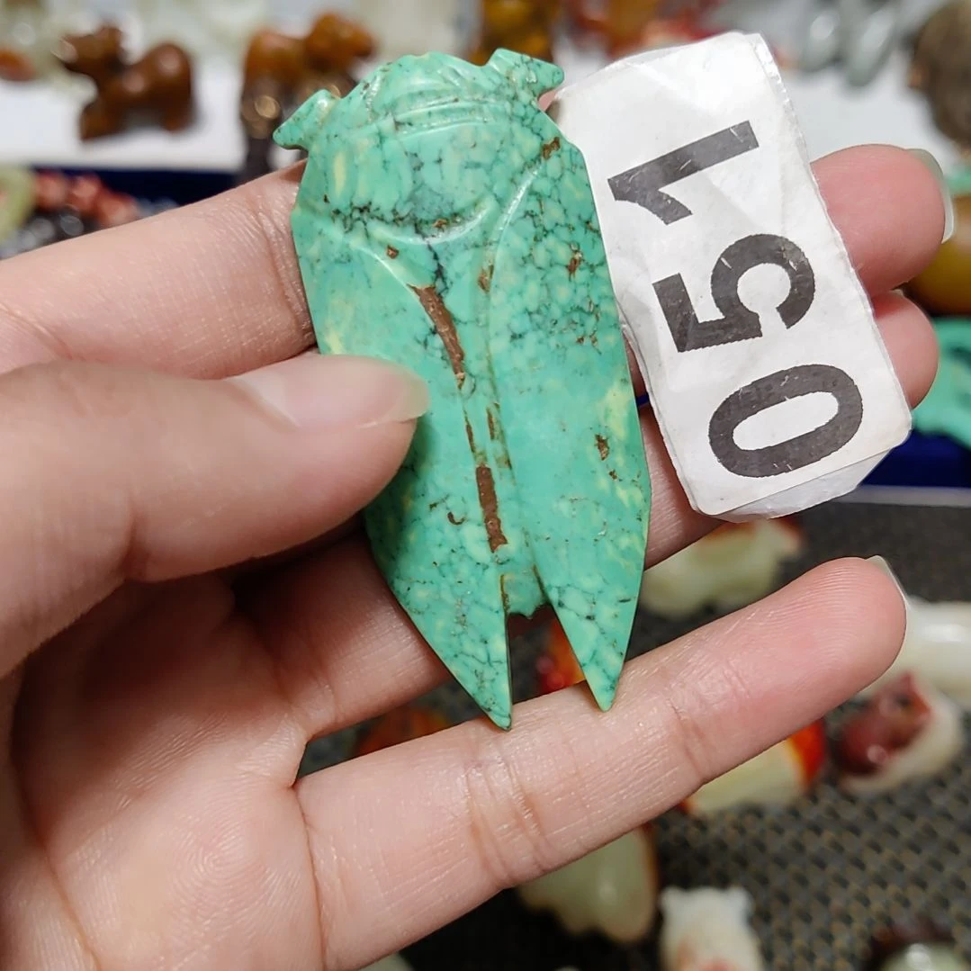 透闪石质玉未镶嵌颈饰