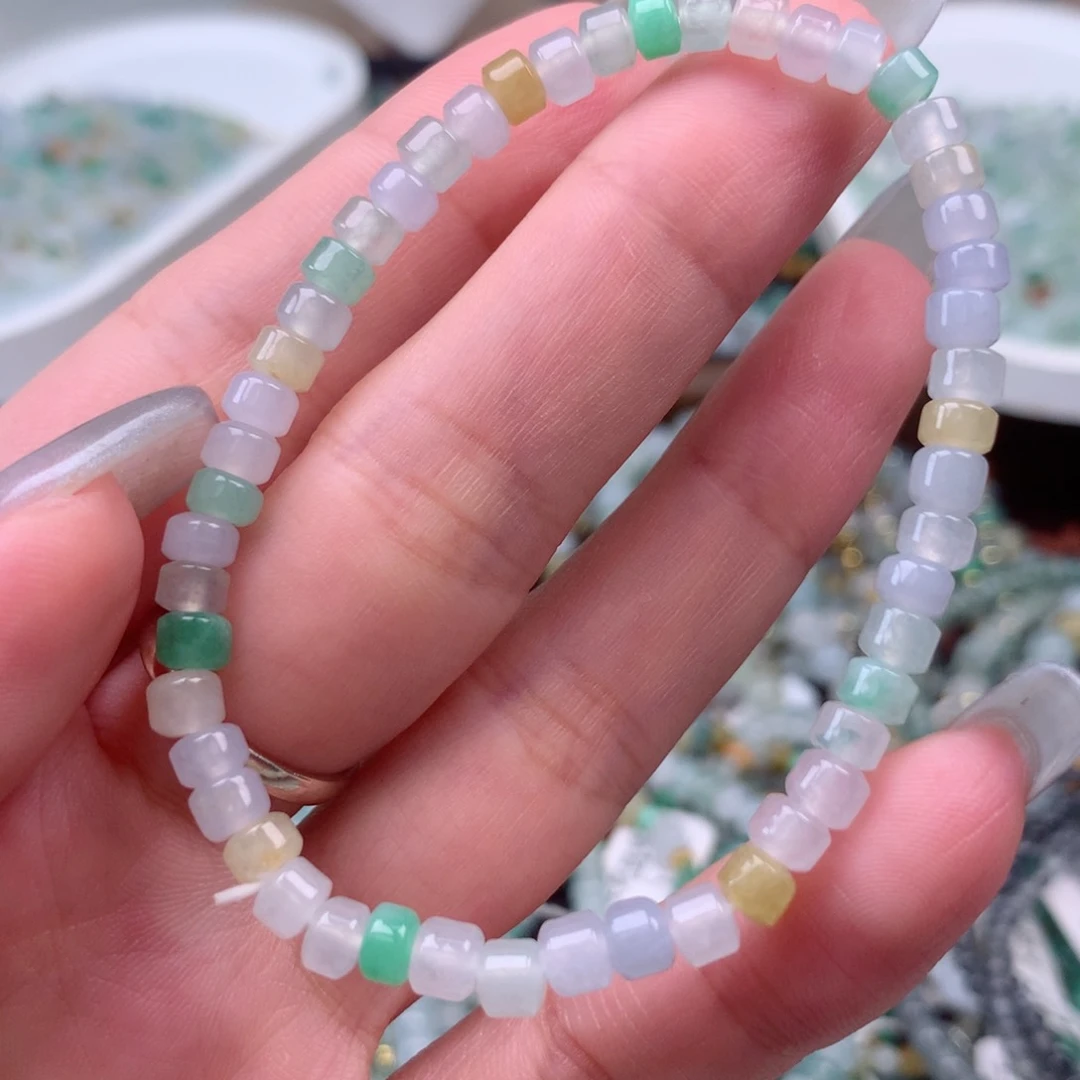 翡翠散珠小桶珠手串