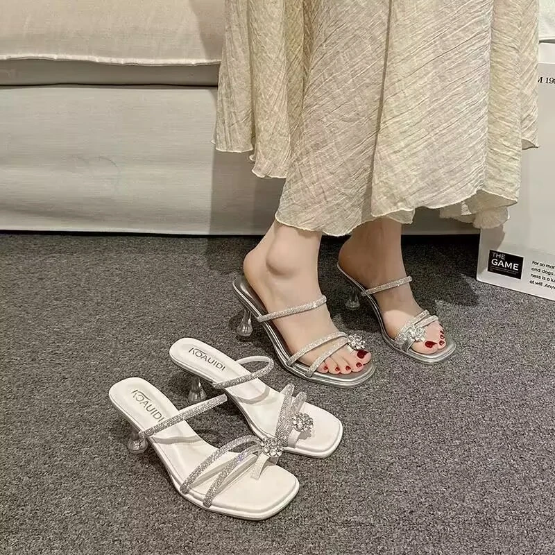 夏季厚底新款细跟夹趾水钻拖鞋女