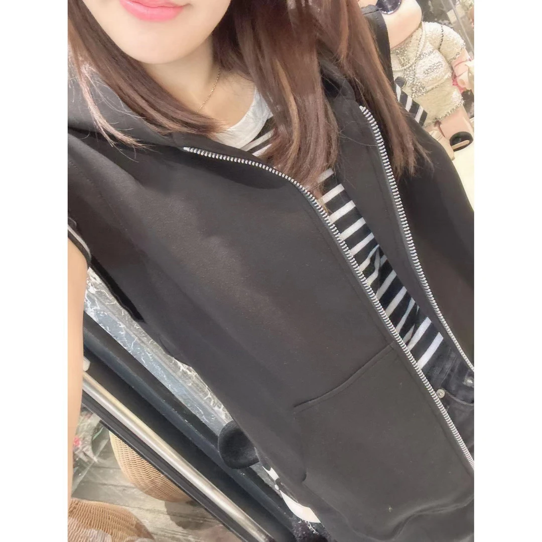 包嫂【46007】南油高级感炸街小马夹外套2025新款秋冬设计