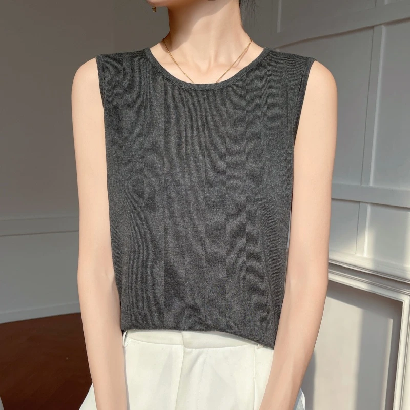 夏季100%天丝吊带女薄款圆领纯色宽松显瘦套头无袖背心上衣XZA88