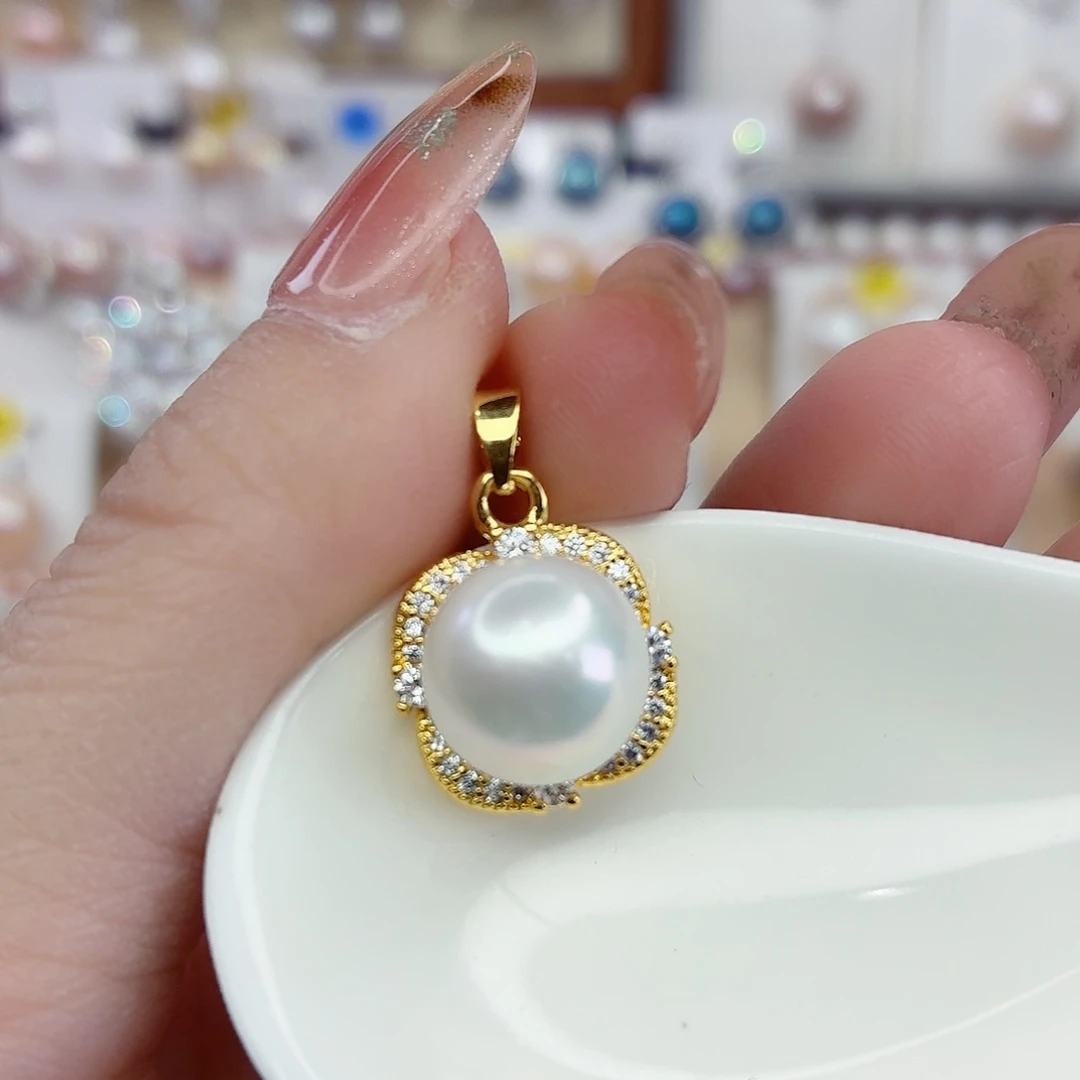 合金淡水珍珠颈饰