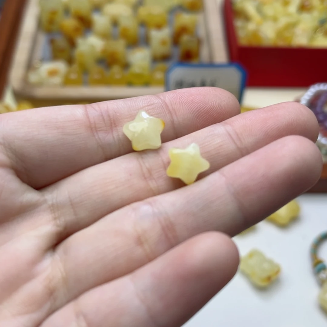 【闪购商品】蜜蜡裸石未镶嵌配饰