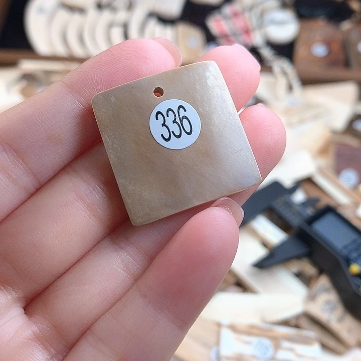 泥塑不打孔联系客服