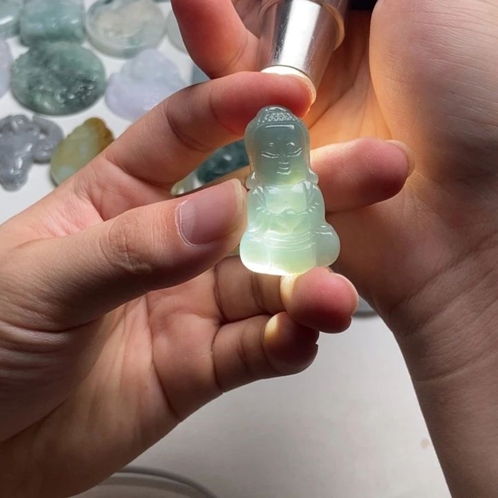 颈饰未镶嵌翡翠宝宝佛30