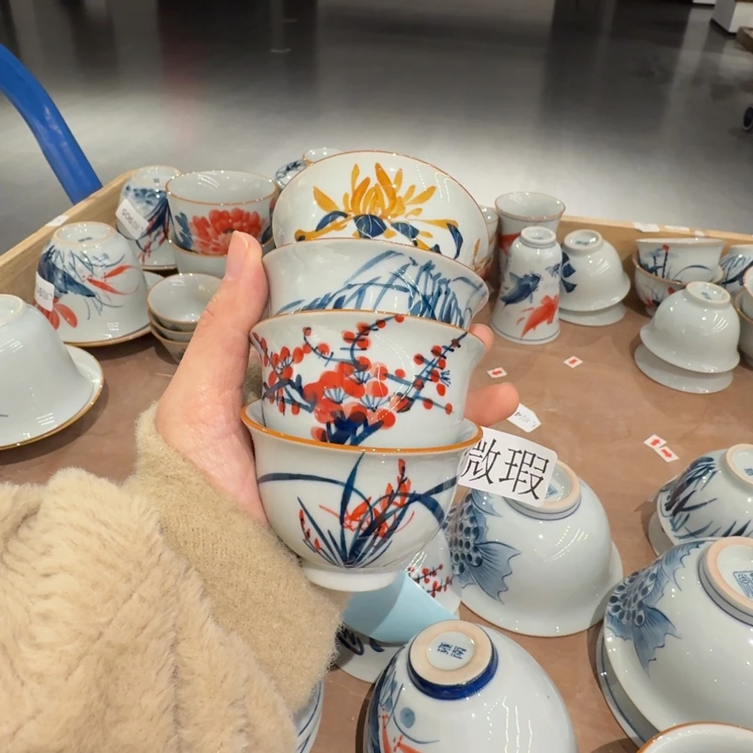 釉下手绘茶具微瑕
