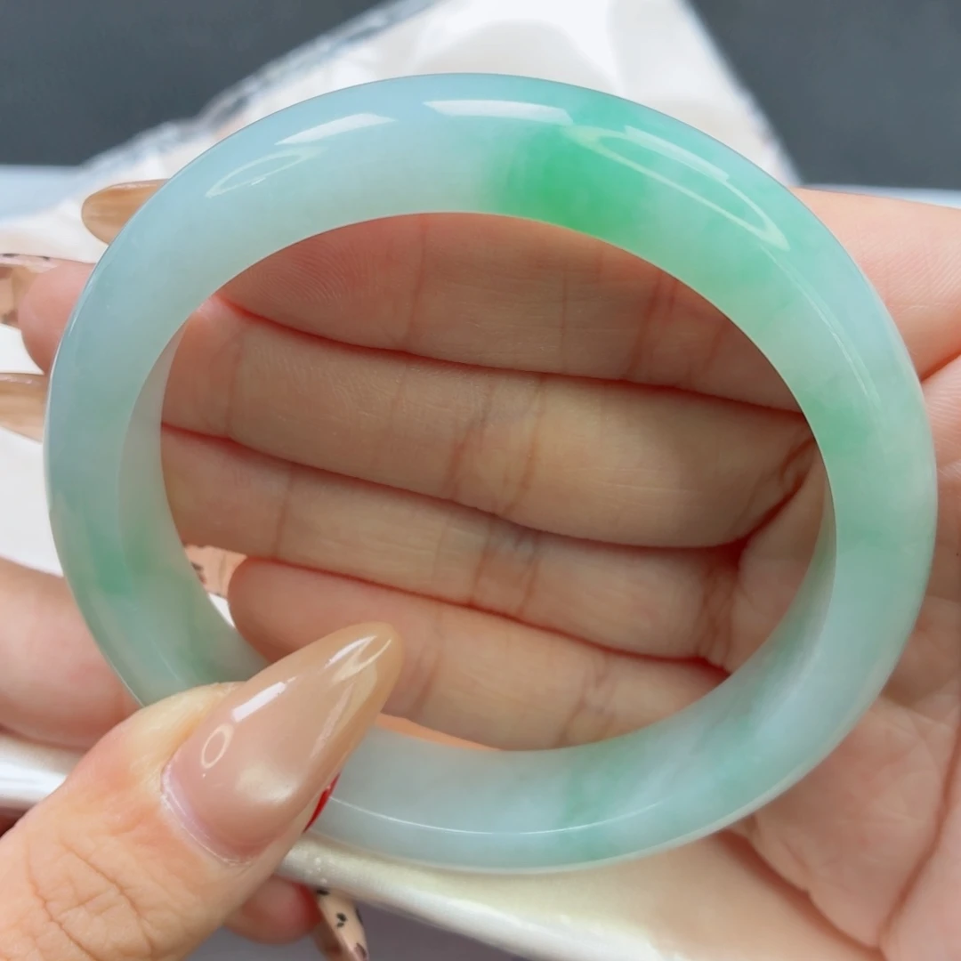 未镶嵌手镯翡翠13