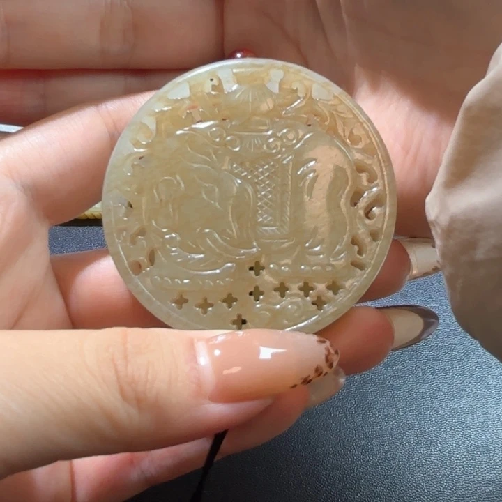 傲***叔和田玉未镶嵌挂件