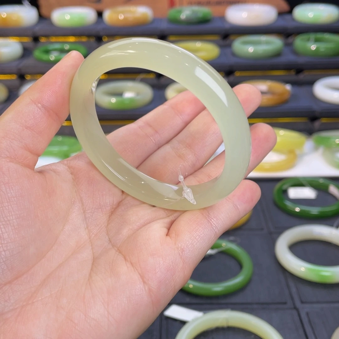 和田玉未镶嵌手镯高冰晴水手镯5556