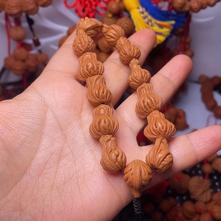 吊坠桃核龙纹桃枭