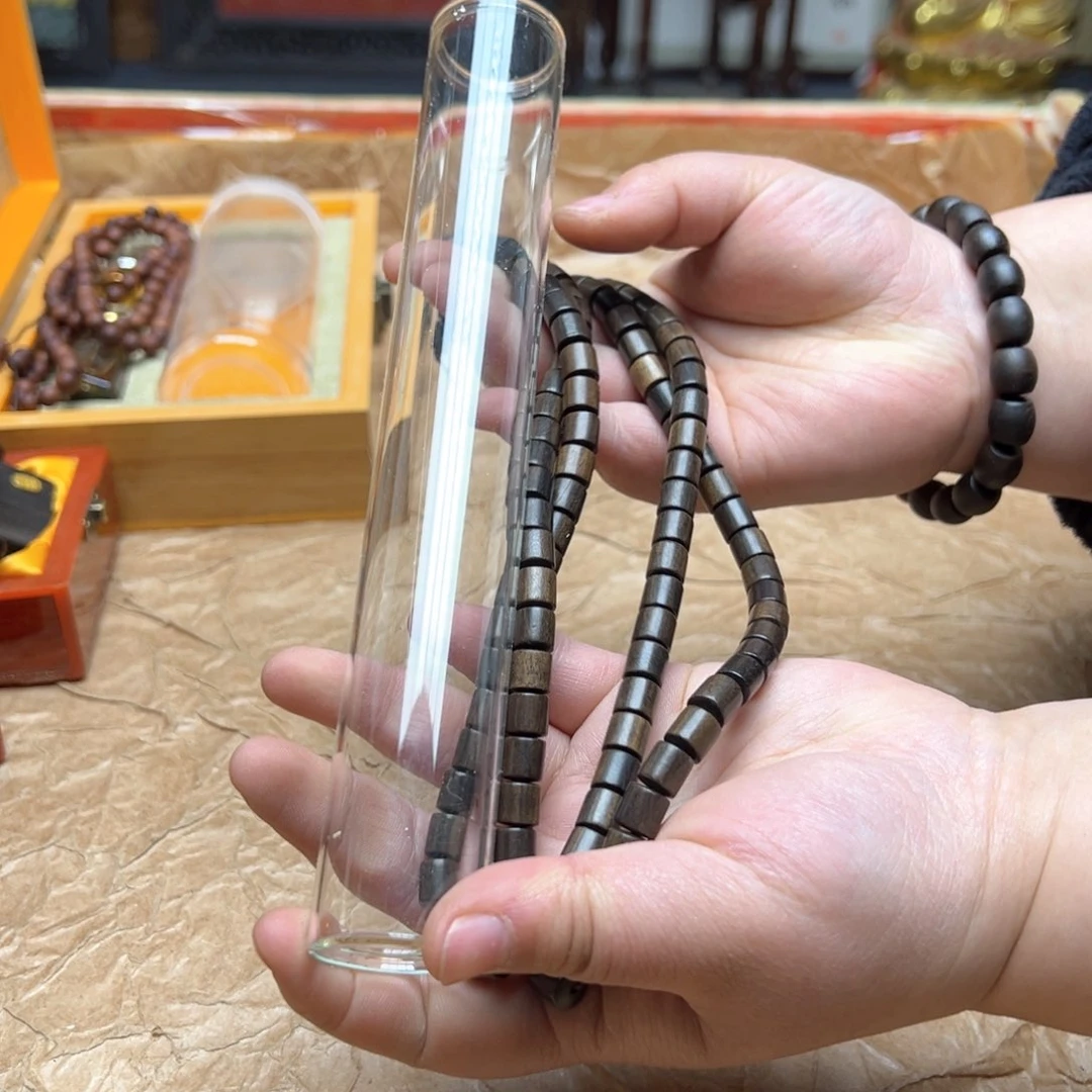 大叶紫檀（黑酸枝木类）