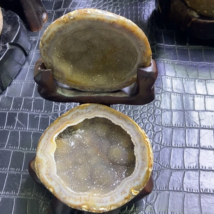 水晶聚宝盆未镶嵌