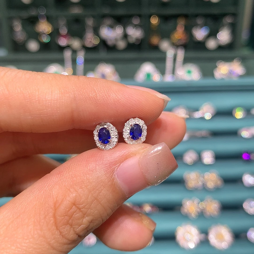 蓝宝石耳饰铂Pt850镶嵌