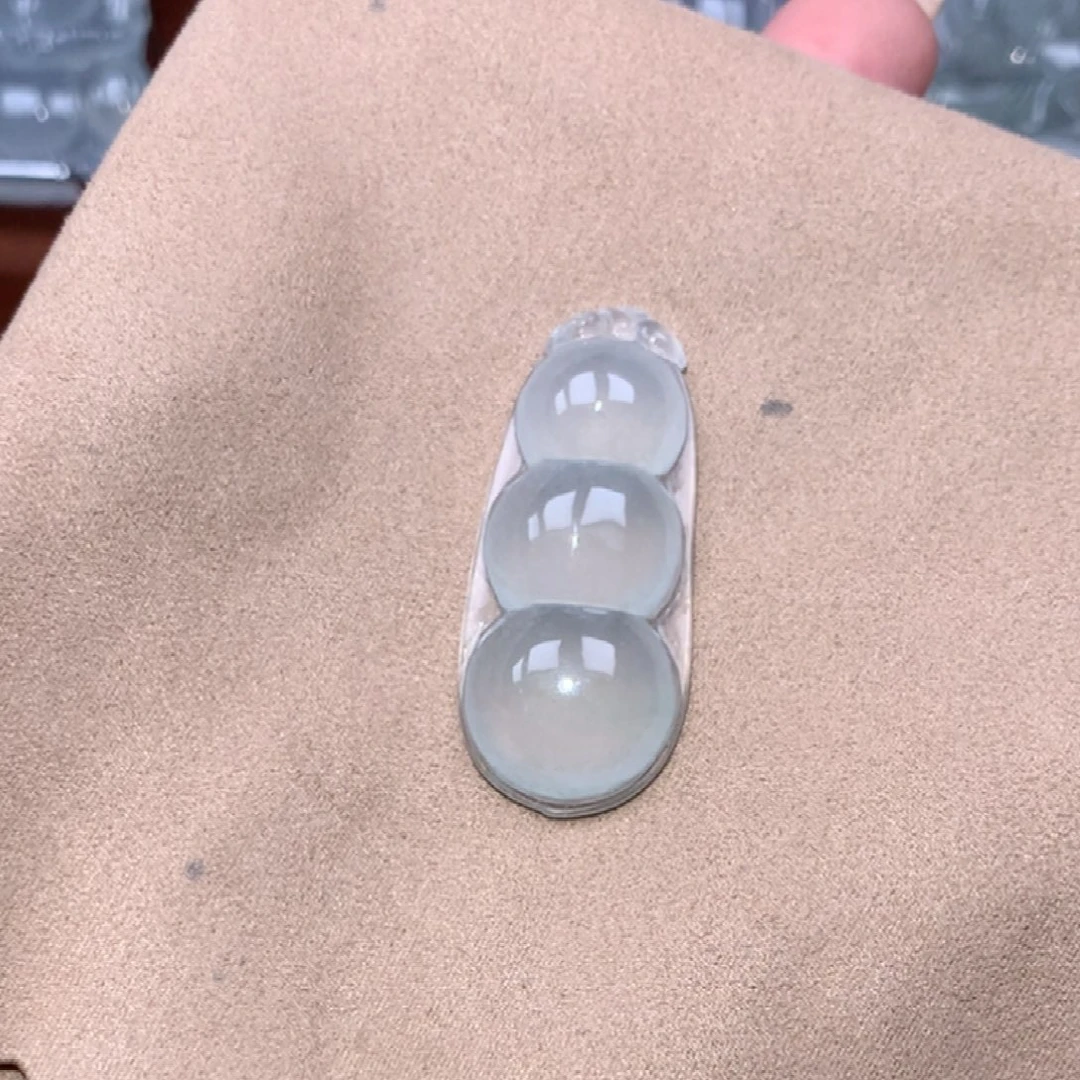 翡翠未镶嵌颈饰缅甸翡翠