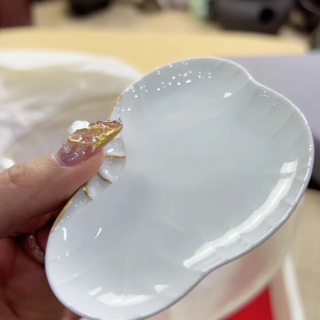 瓷片陶瓷的发展和艺术成就