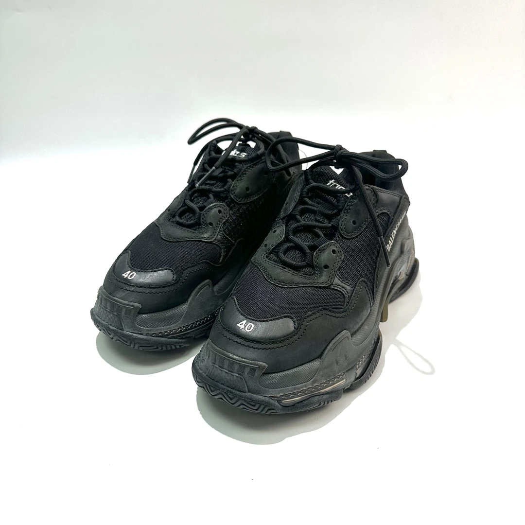 99新 Balenciaga/巴黎世家 巴黎世家 40码 Triple S纯黑 SY0885