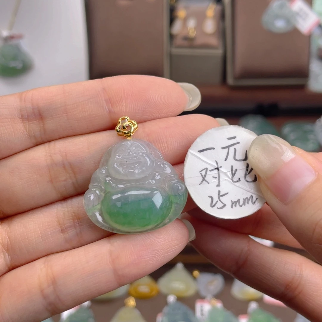 翡翠未镶嵌颈饰Y*Y佛公