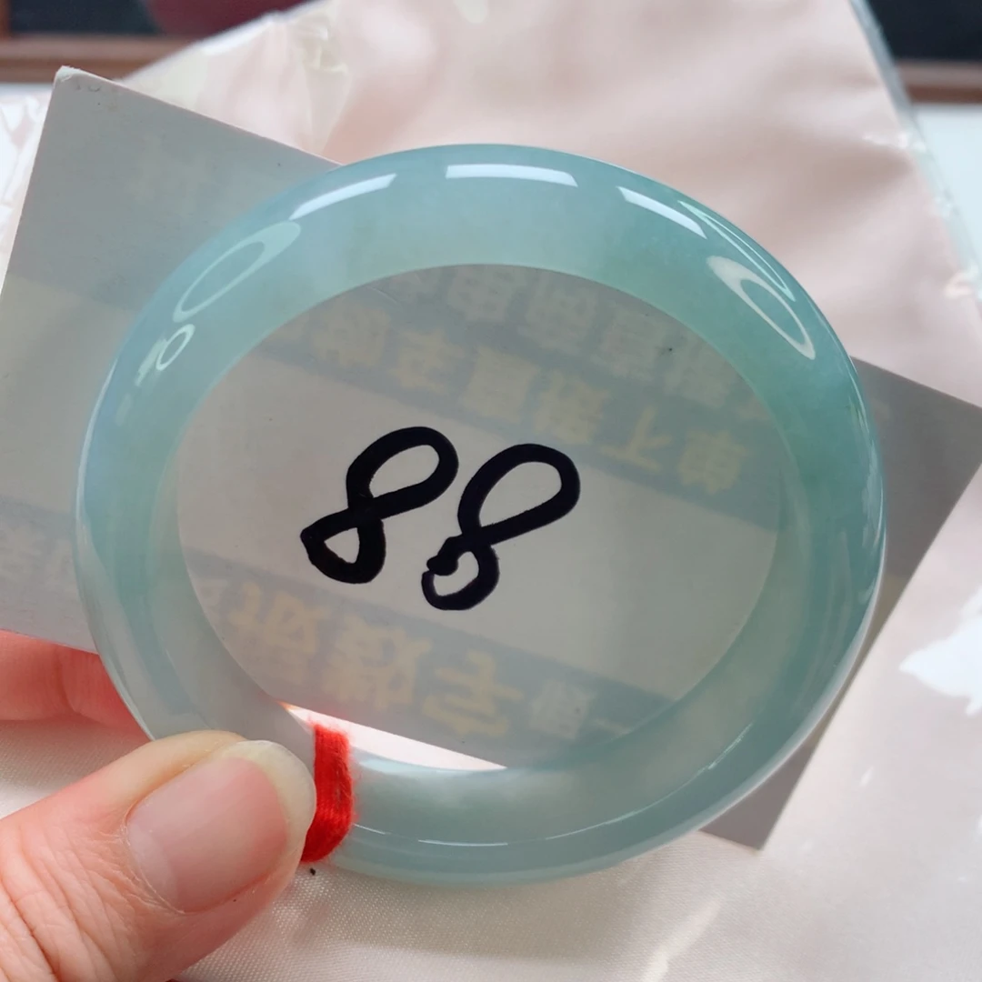 未镶嵌手镯翡翠正