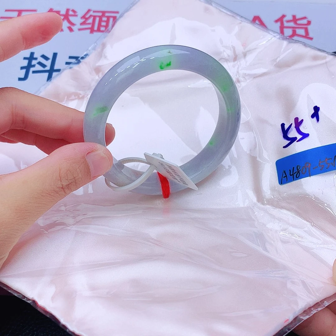 未镶嵌手镯翡翠我
