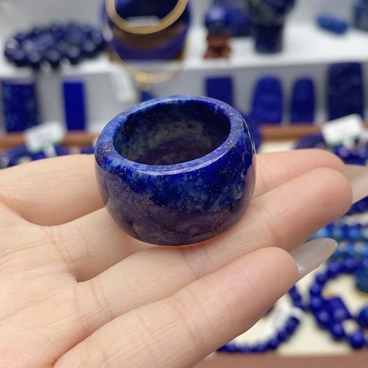 抱***妈青金石未镶嵌戒指