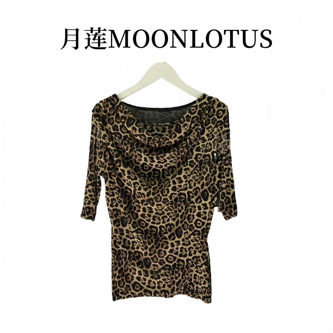 H006 宽松型印花豹纹圆领T恤轻奢休闲宽松设计师