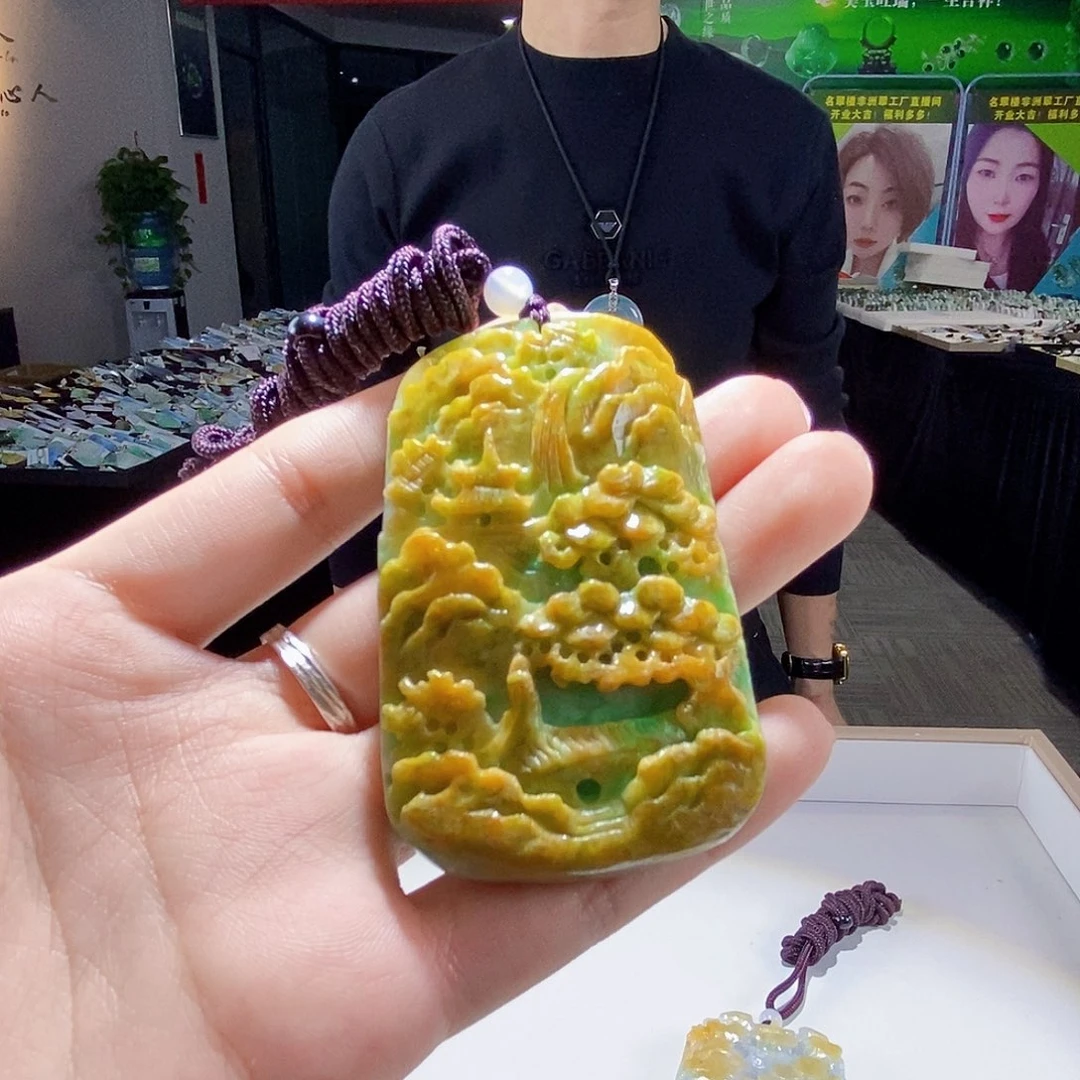 颈饰未镶嵌翡翠翡翠