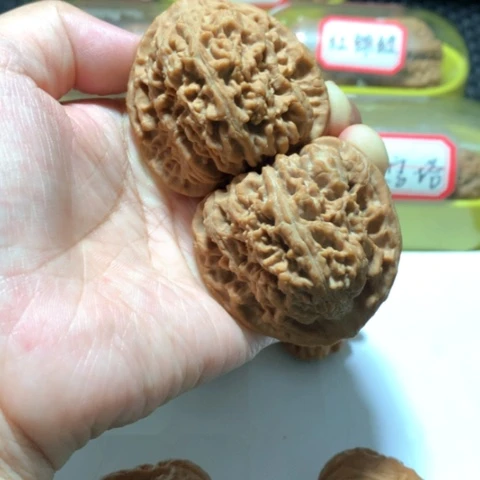 吊坠文玩核桃立***空三角疆