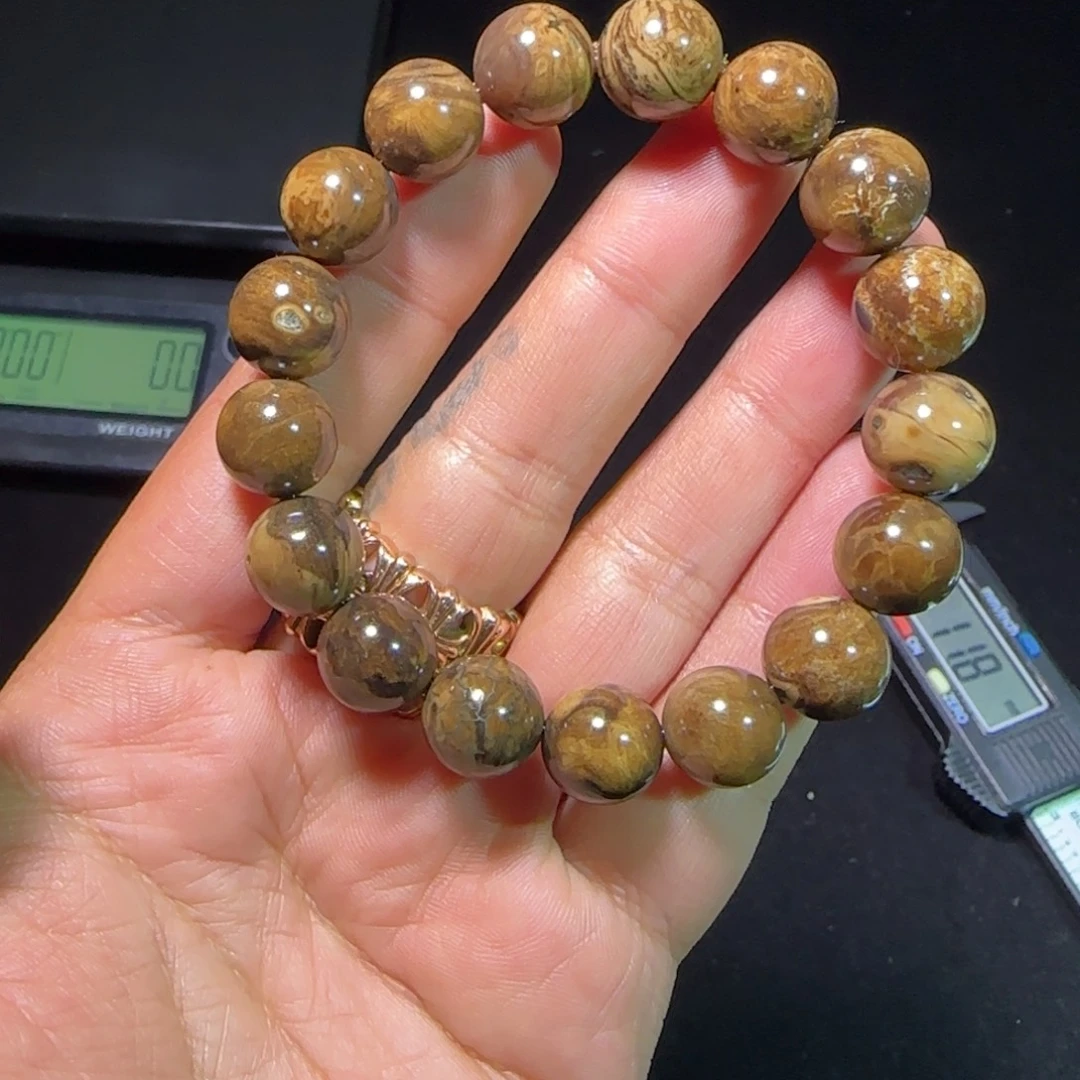 琥珀未镶嵌裸石琥珀