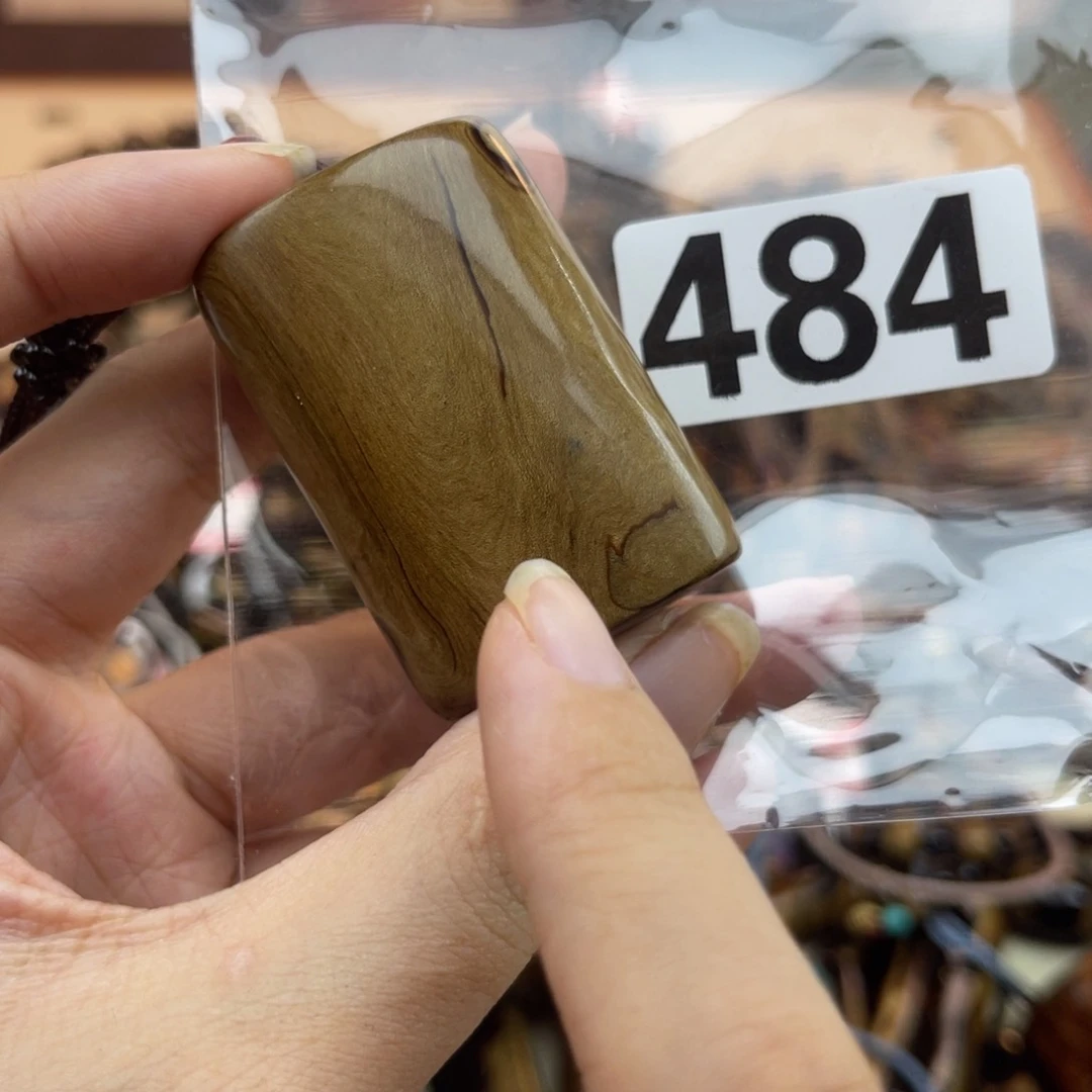 大果紫檀（缅甸花梨）484