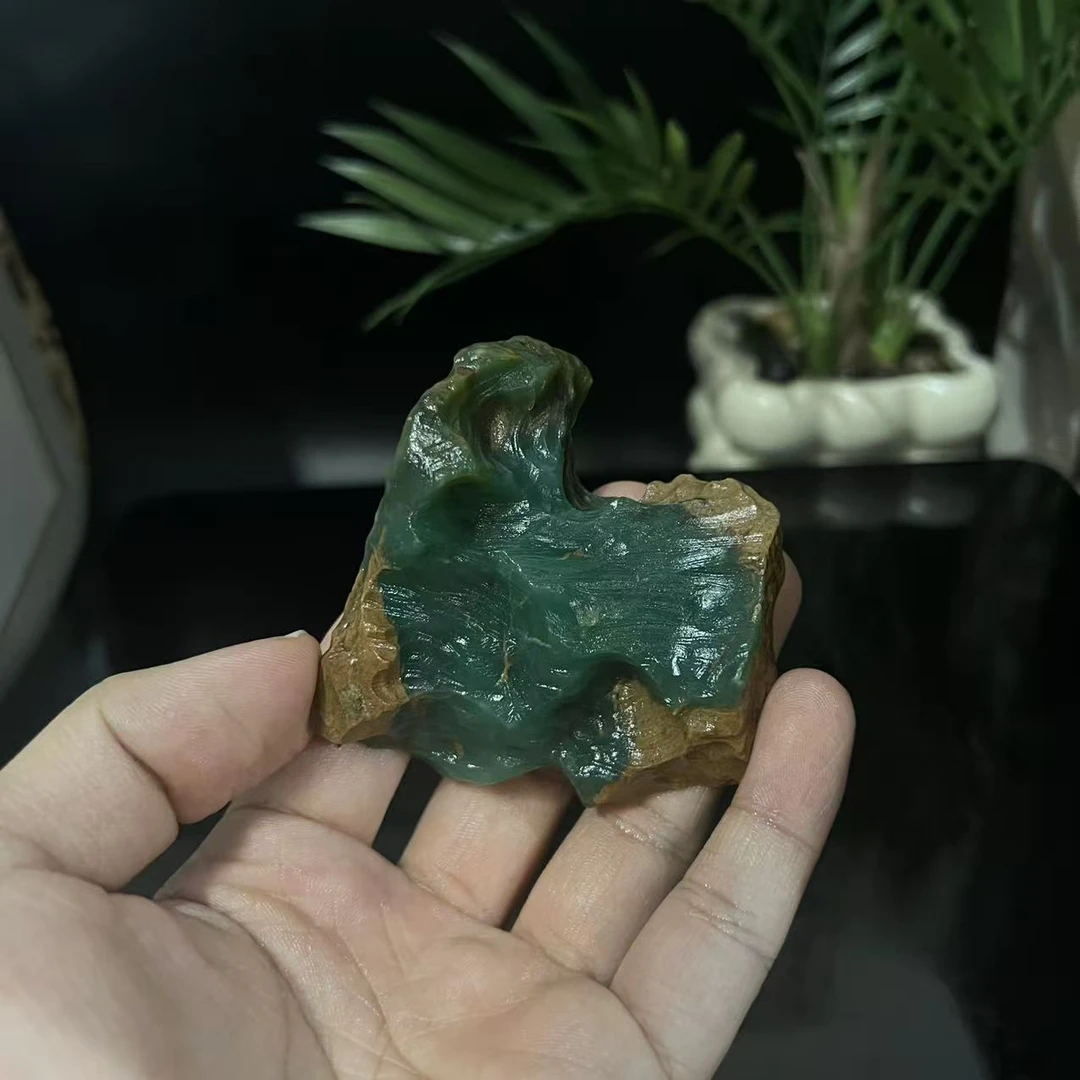 011四川白水河雅安绿带皮原石98克