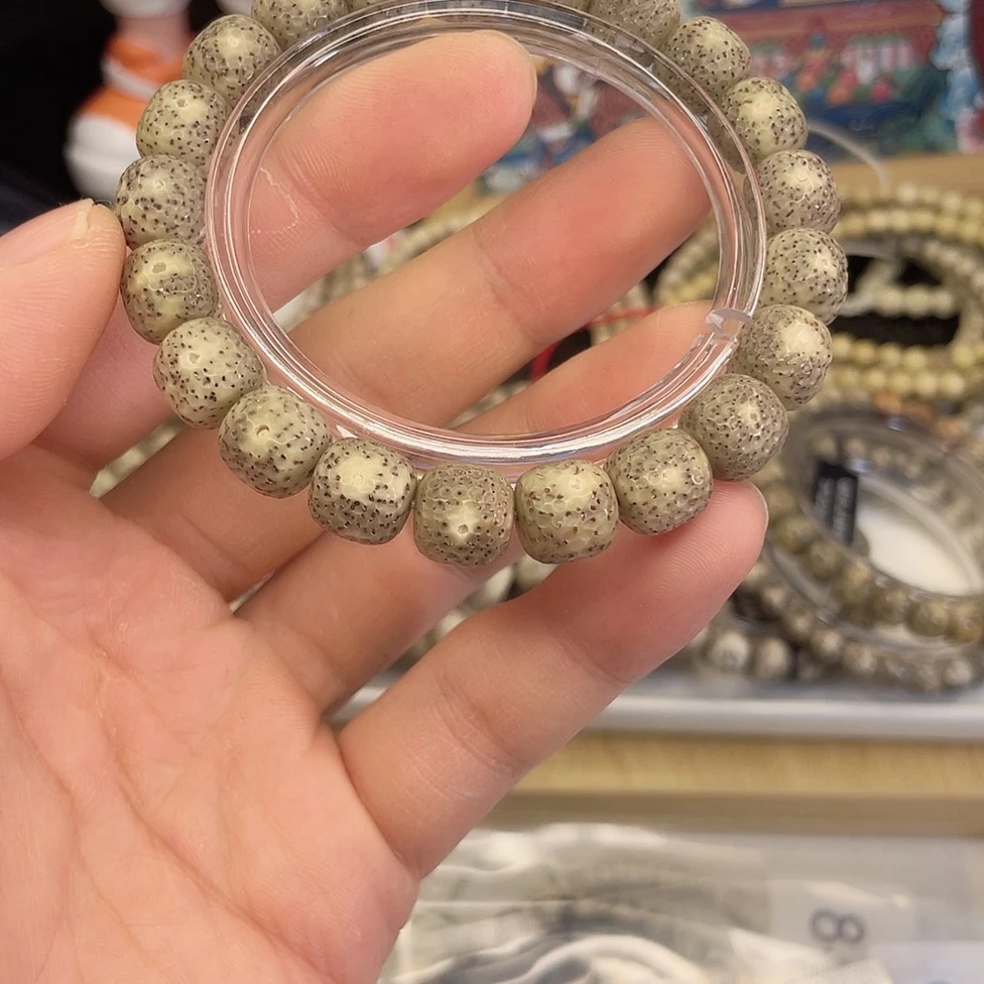 吊坠星月菩提8423