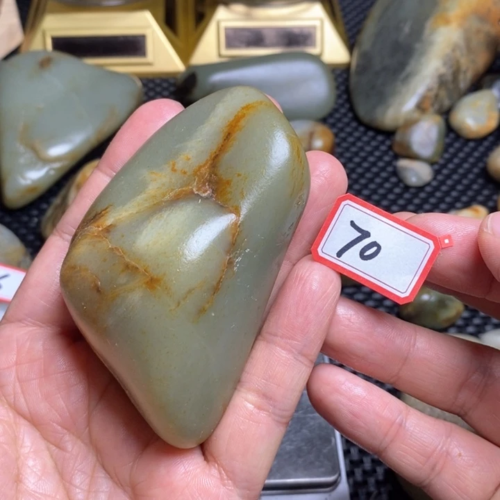 未镶嵌和田玉把件70
