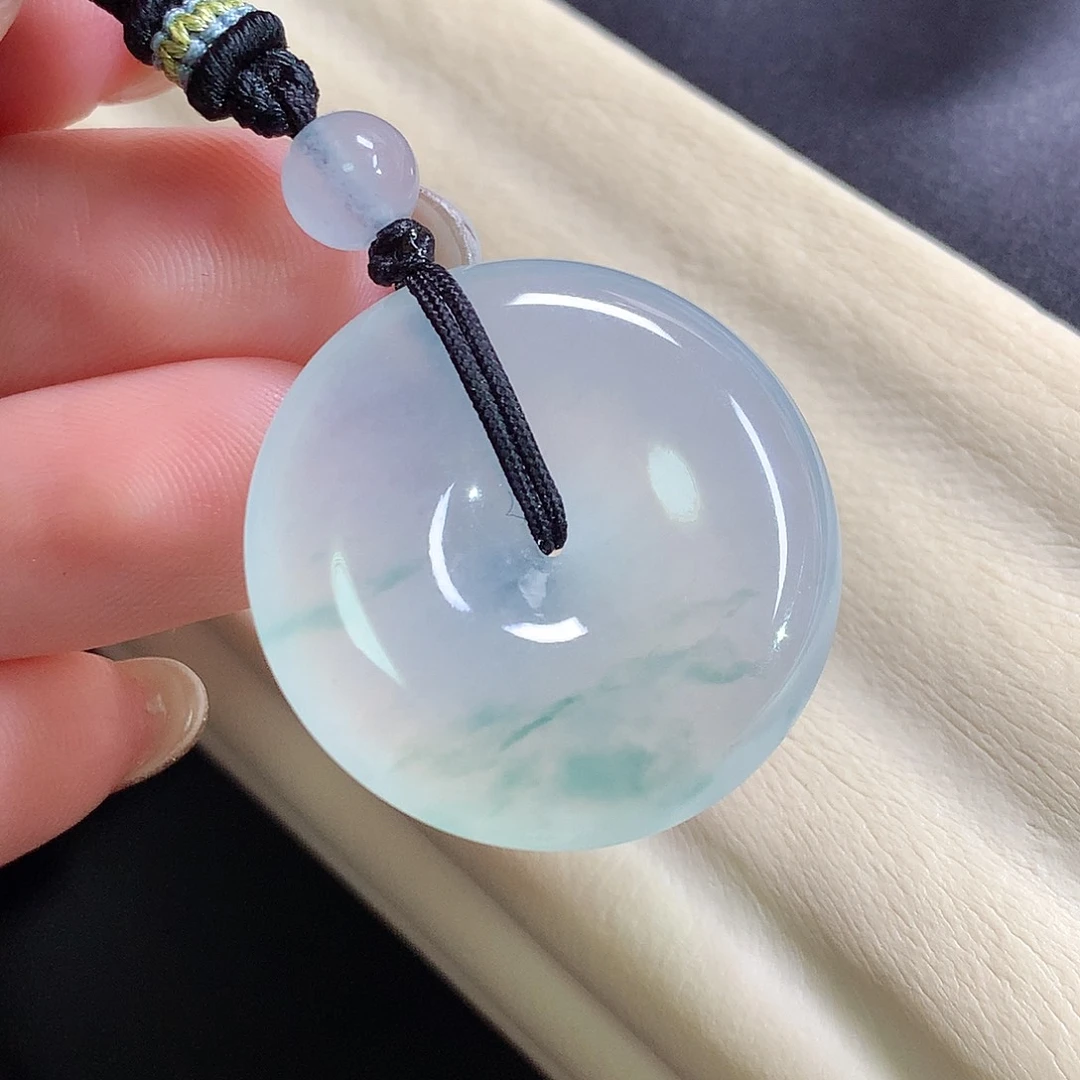 翡翠未镶嵌颈饰扣子