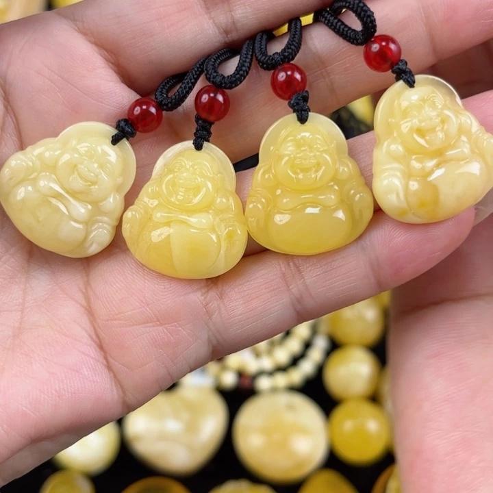 琥珀珠宝奇石未镶嵌琥珀，多样性发其一