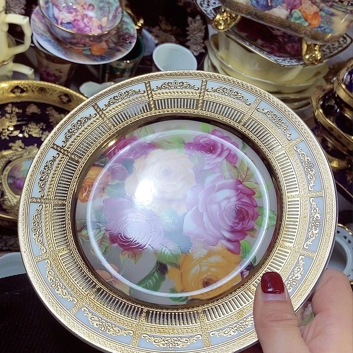 碗微瑕2只………………………………