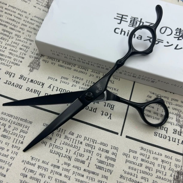6寸黑色平剪美发剪刀