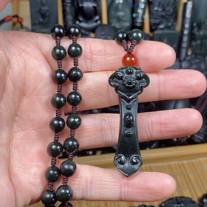 和田玉挂件未镶嵌