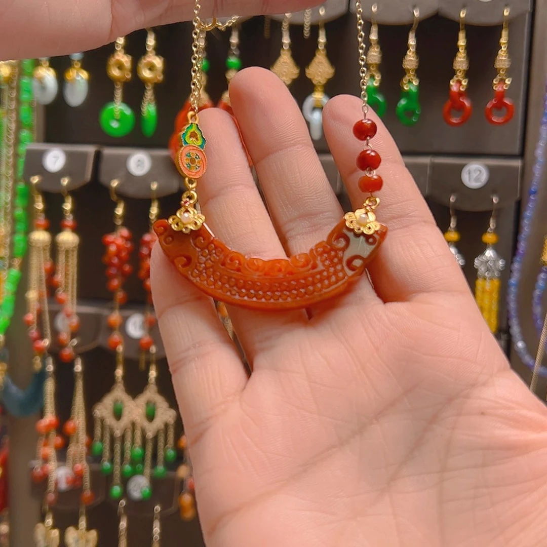 翡翠合金耳饰翡翠