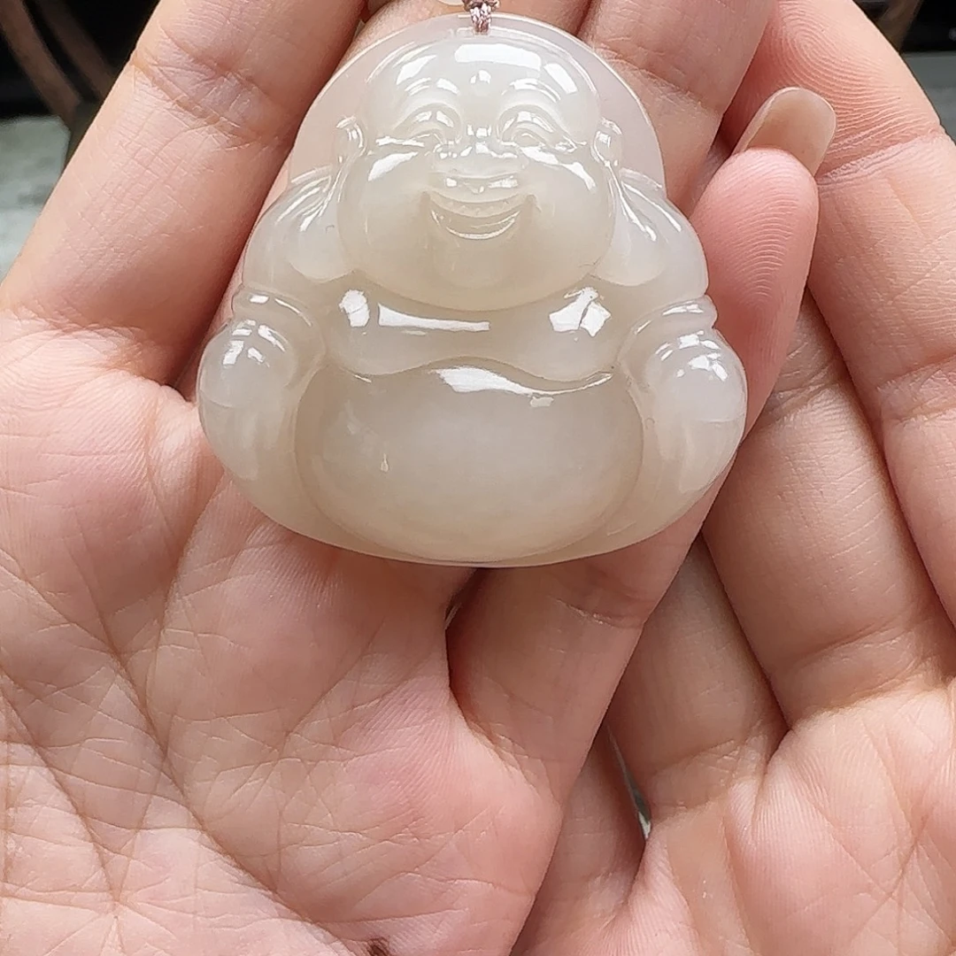 和田玉未镶嵌吊坠(赠链)