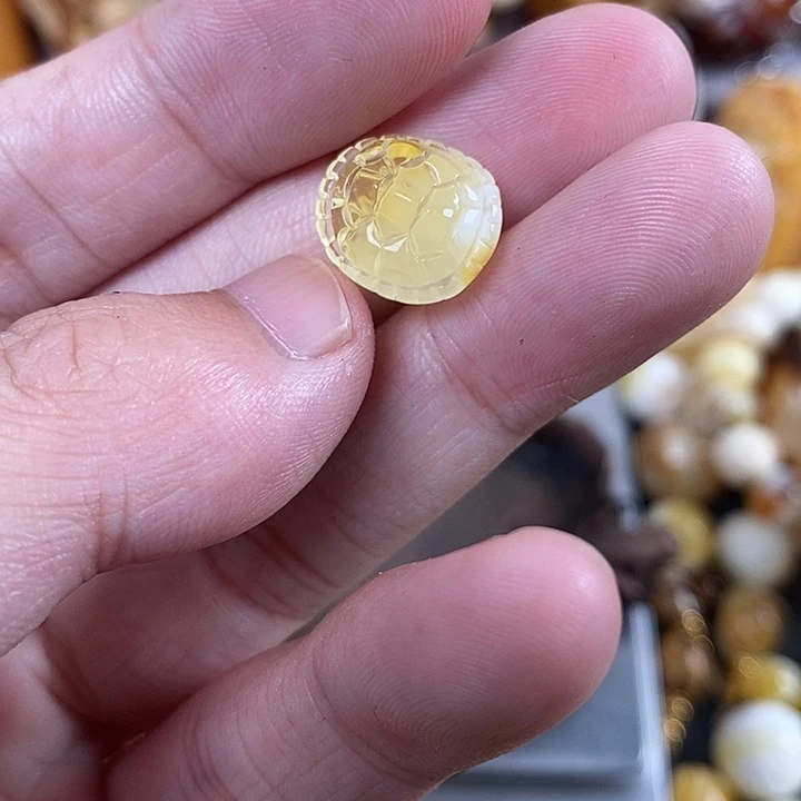 琥珀未镶嵌裸石我